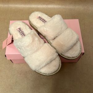 Juicy couture JC-swirl cream faux fur slipper gold sparkle details new size 8